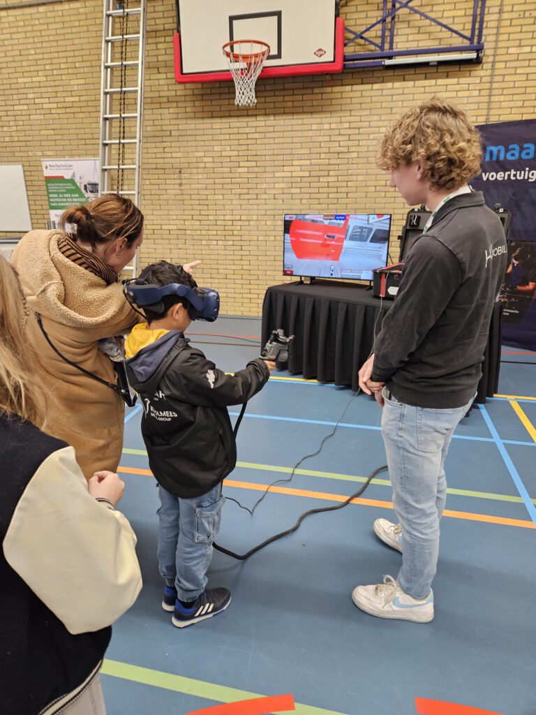 Terugblik: Techniekfestival Ridderkerk – jonge talenten maken kennis met techniek